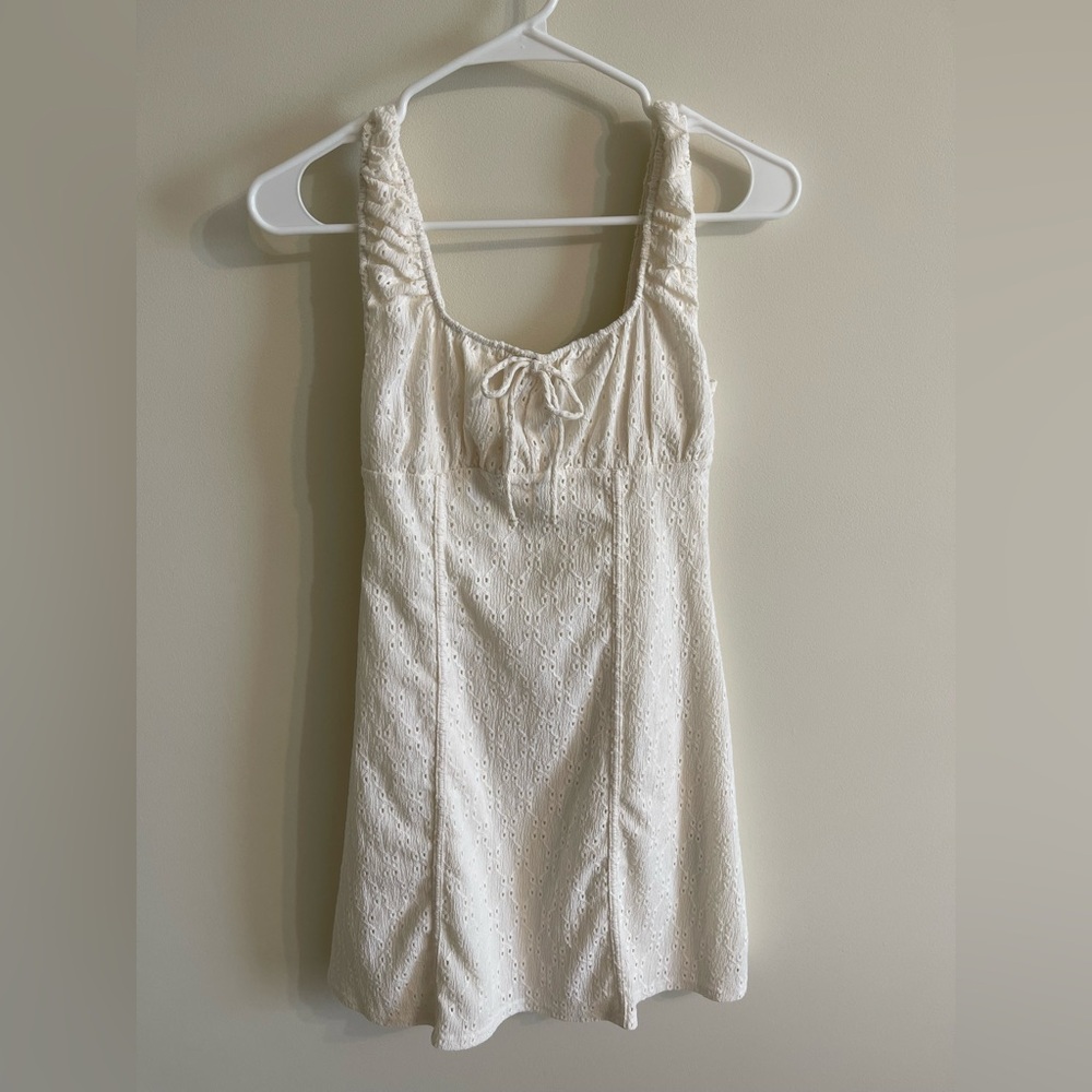 H&M Cream Eyelet Sleeveless Mini Dress Size XS